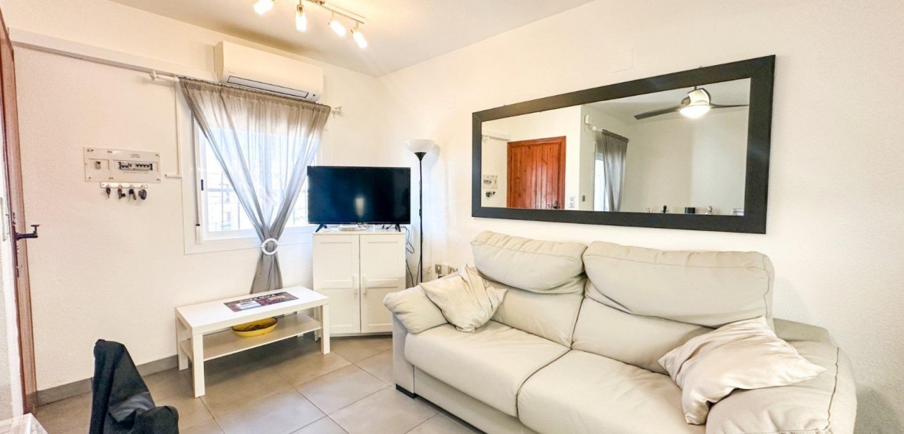 Herverkoop - Appartement / flat -
Orihuela Costa - Villamartin