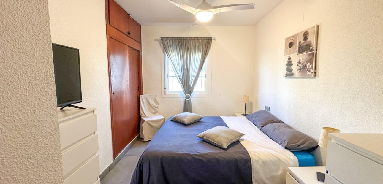 Herverkoop - Appartement / flat -
Orihuela Costa - Villamartin