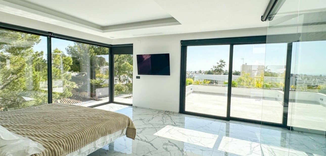 Herverkoop - Villa -
Orihuela Costa - Villamartín-Las Filipinas