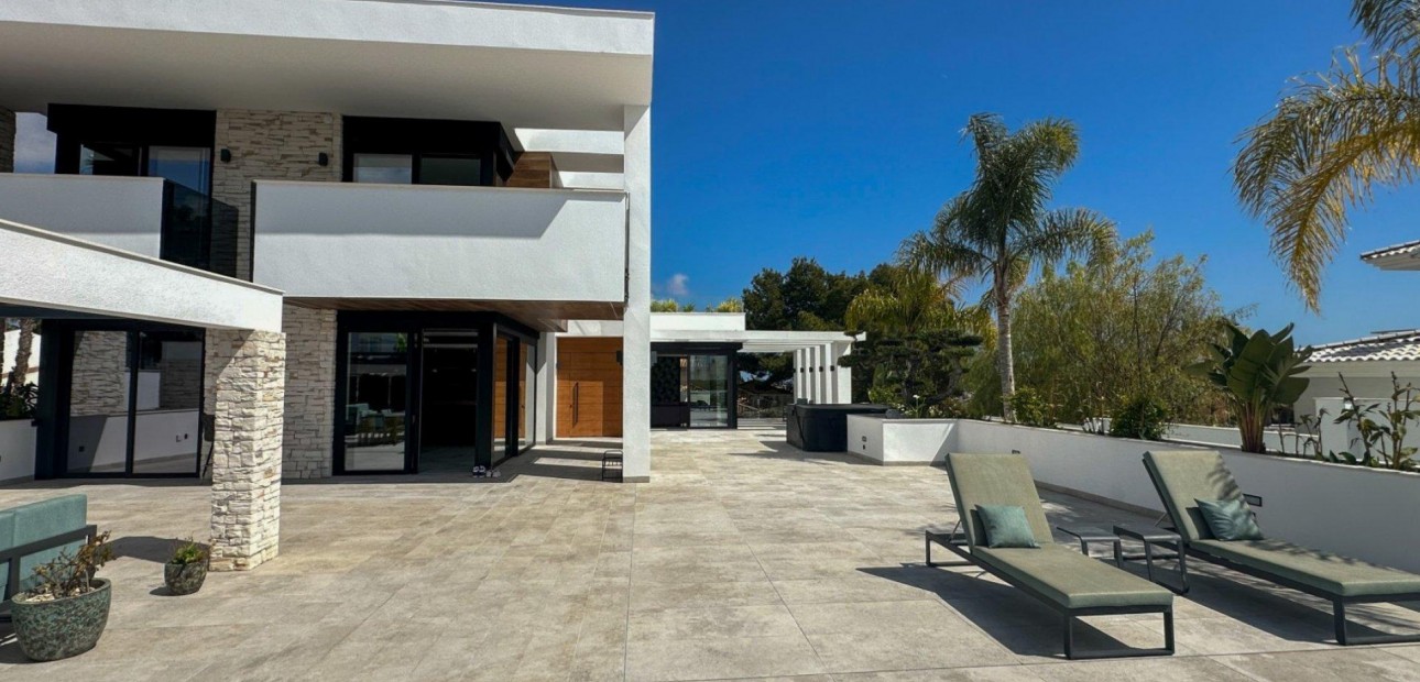 Herverkoop - Villa -
Orihuela Costa - Villamartín-Las Filipinas