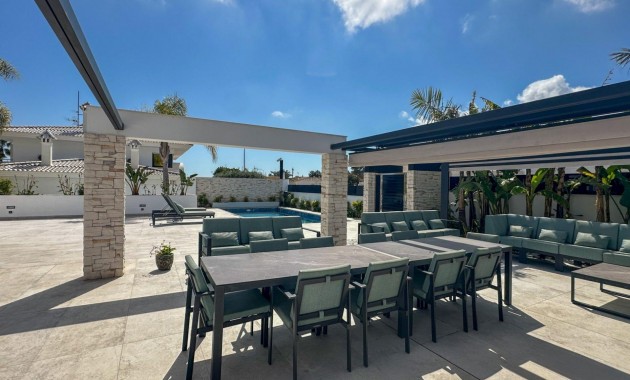 Herverkoop - Villa -
Orihuela Costa - Villamartín-Las Filipinas