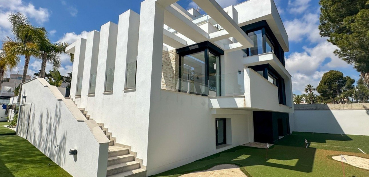 Herverkoop - Villa -
Orihuela Costa - Villamartín-Las Filipinas