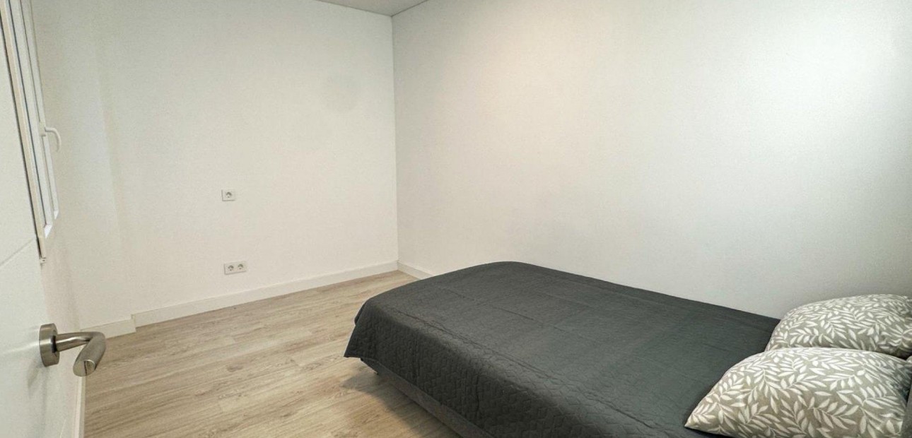 Herverkoop - Appartement / flat -
Torrevieja - Playa de los Naufragos