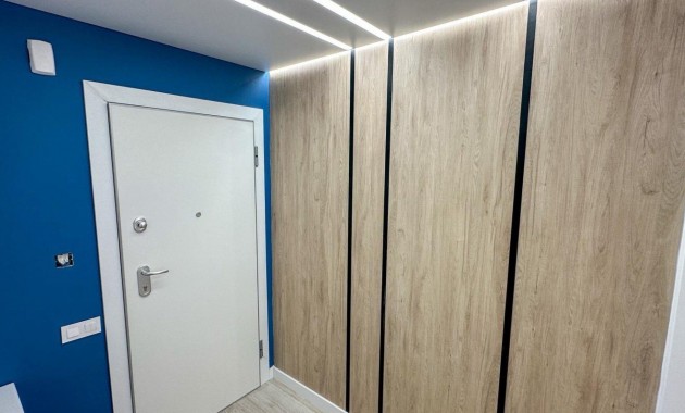 Herverkoop - Appartement / flat -
Torrevieja - Playa de los Naufragos