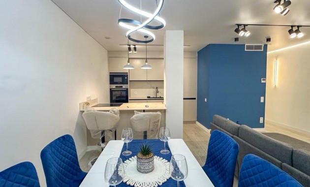 Herverkoop - Appartement / flat -
Torrevieja - Playa de los Naufragos