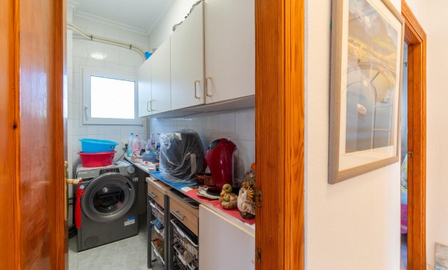 Herverkoop - Villa -
Orihuela Costa - La Zenia