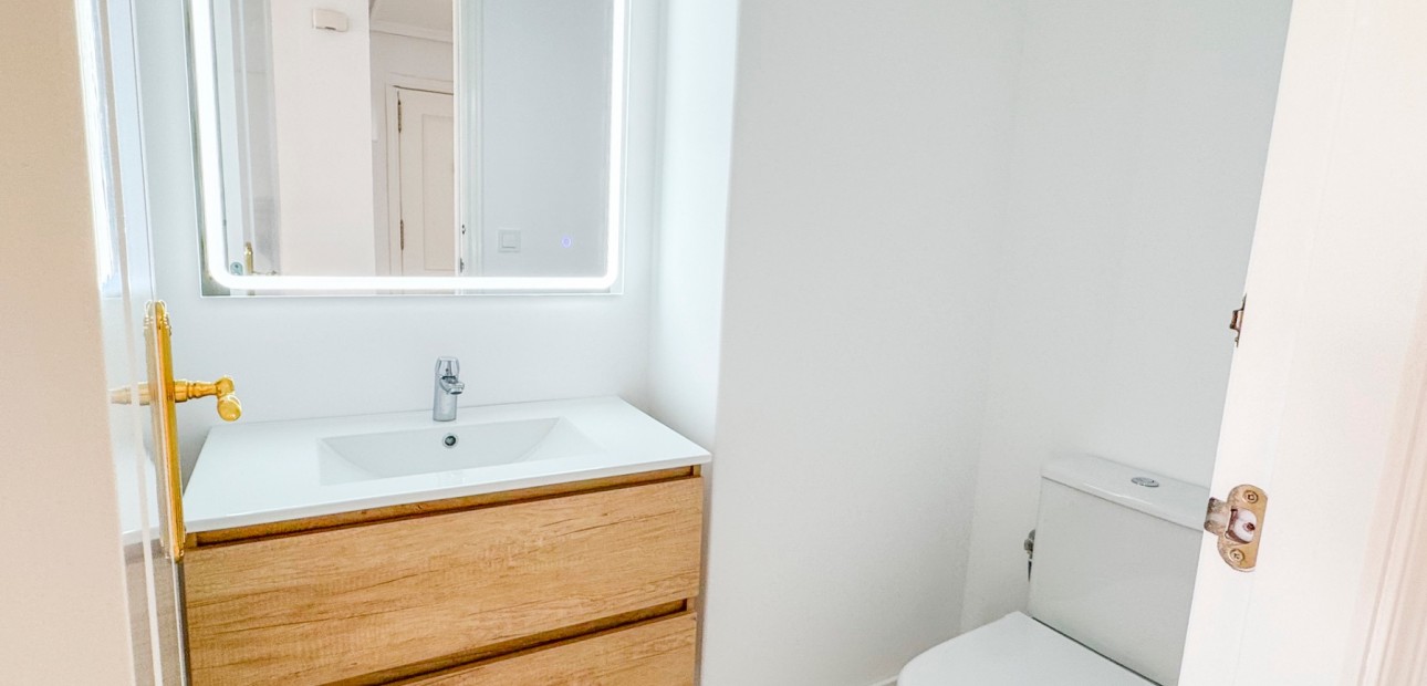 Herverkoop - Appartement / flat -
Orihuela Costa - Lomas de Campoamor