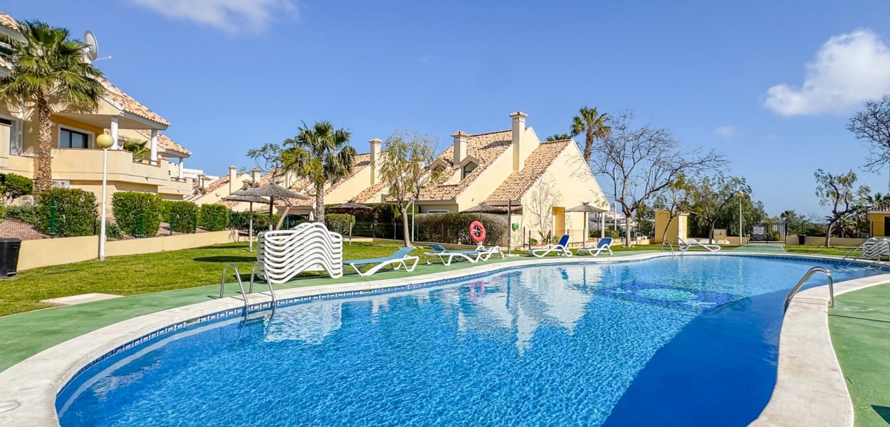 Herverkoop - Appartement / flat -
Orihuela Costa - Lomas de Campoamor