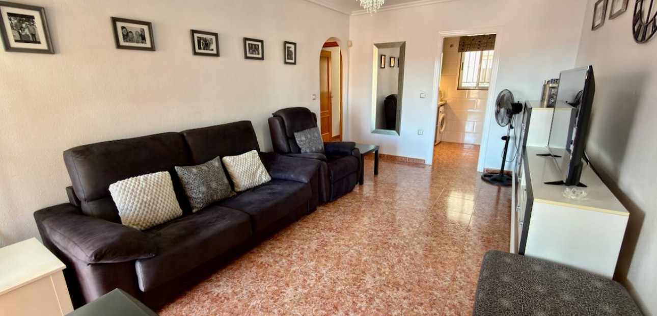 Herverkoop - Appartement / flat -
Los Montesinos - La herrada