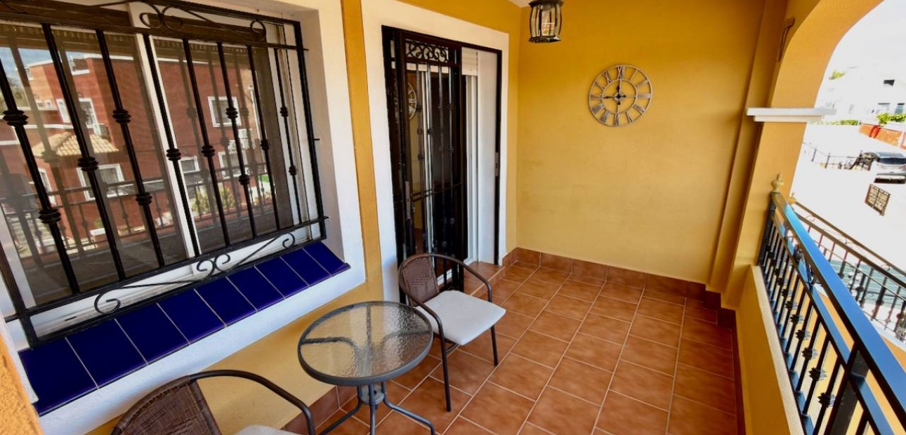 Herverkoop - Appartement / flat -
Los Montesinos - La herrada