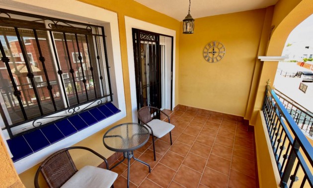 Herverkoop - Appartement / flat -
Los Montesinos - La herrada