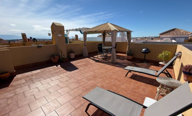 Herverkoop - Appartement / flat -
Los Montesinos - La herrada