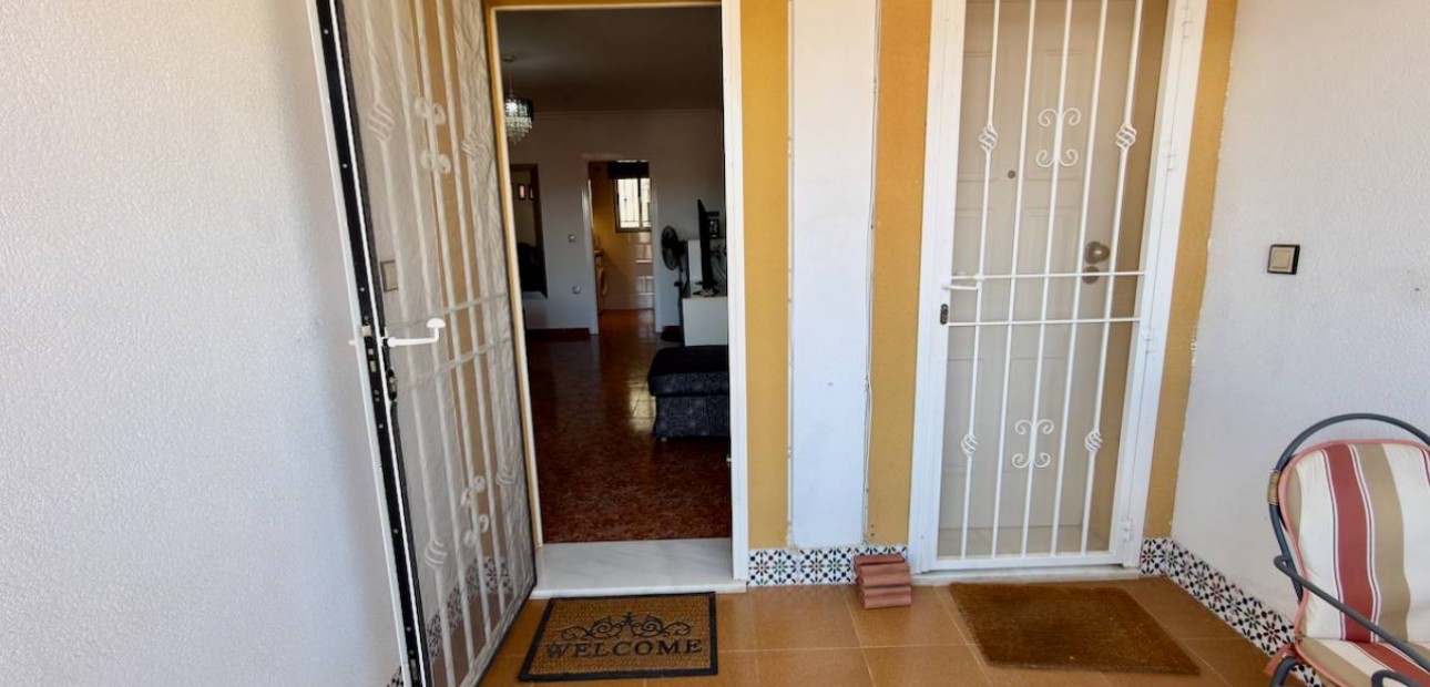 Herverkoop - Appartement / flat -
Los Montesinos - La herrada