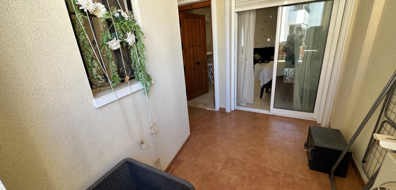 Sale - Apartment / flat -
Jacarilla