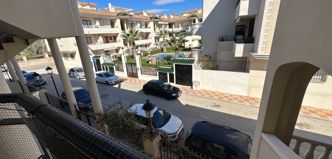 Sale - Apartment / flat -
Jacarilla