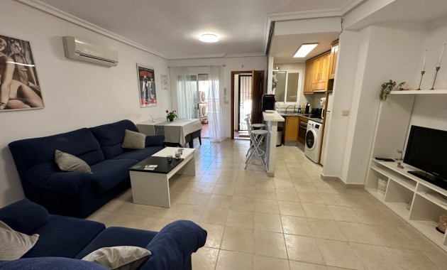 Sale - Apartment / flat -
Jacarilla