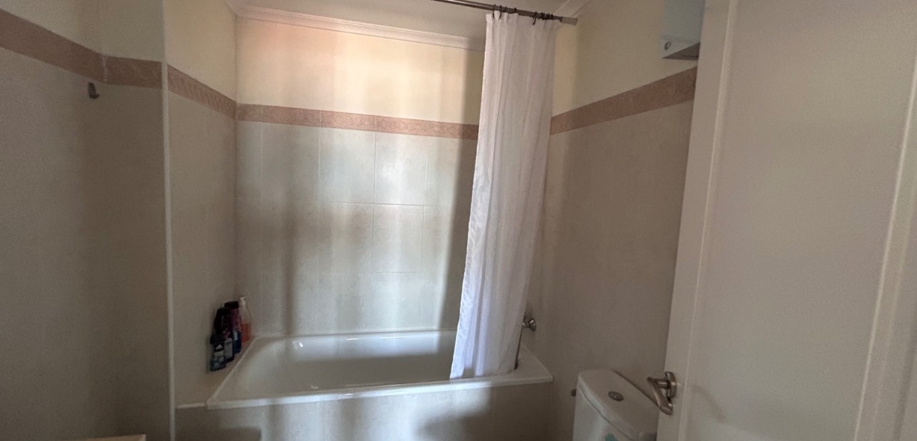 Herverkoop - Appartement / flat -
Jacarilla