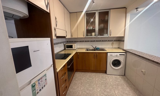 Herverkoop - Appartement / flat -
Algorfa