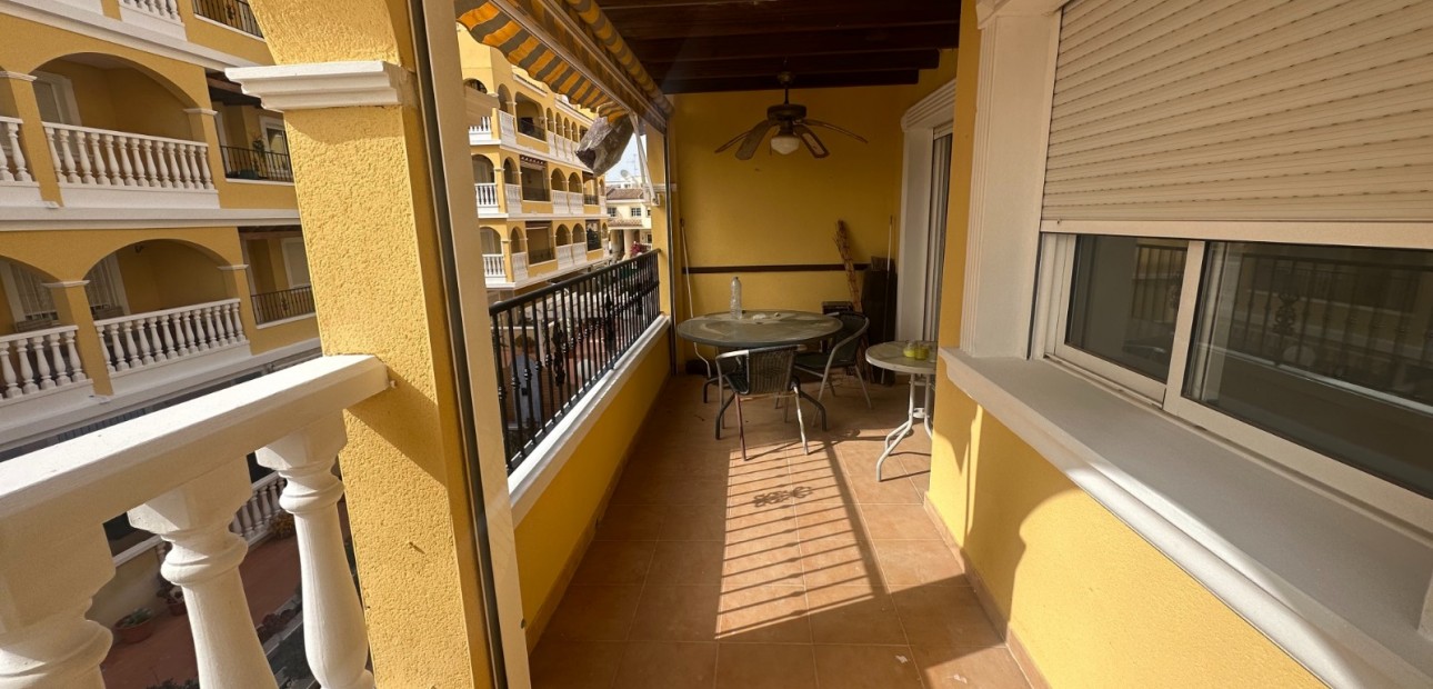 Herverkoop - Appartement / flat -
Algorfa