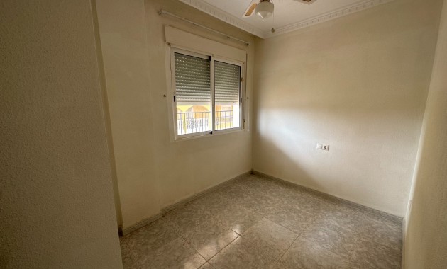 Herverkoop - Appartement / flat -
Algorfa