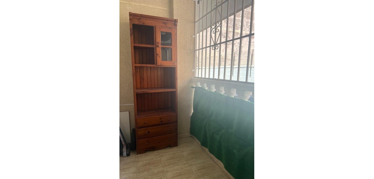 Sale - Apartment / flat -
Torrevieja - torrevieja