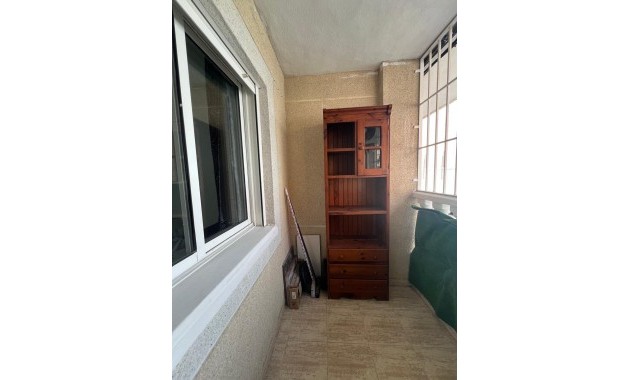 Sale - Apartment / flat -
Torrevieja - torrevieja