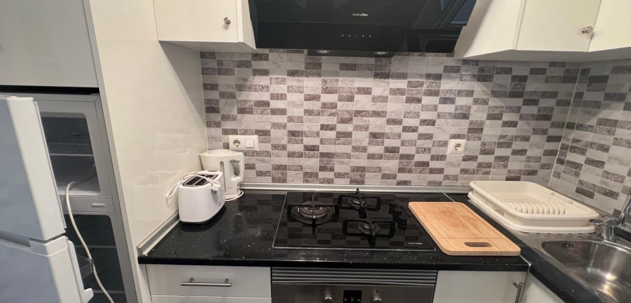 Sale - Apartment / flat -
Torrevieja - torrevieja