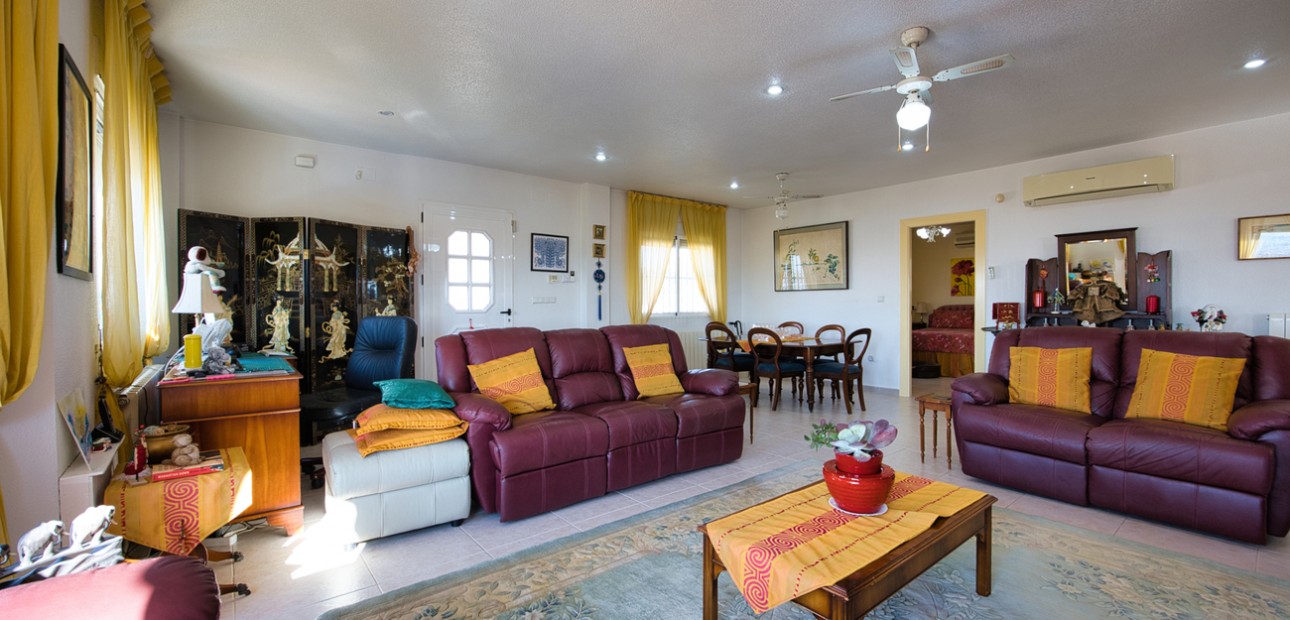 Herverkoop - Detached Villa -
Benimar - Benimar II