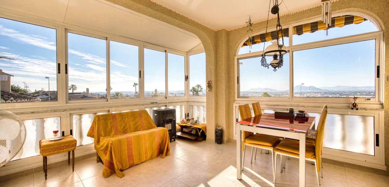 Herverkoop - Detached Villa -
Benimar - Benimar II