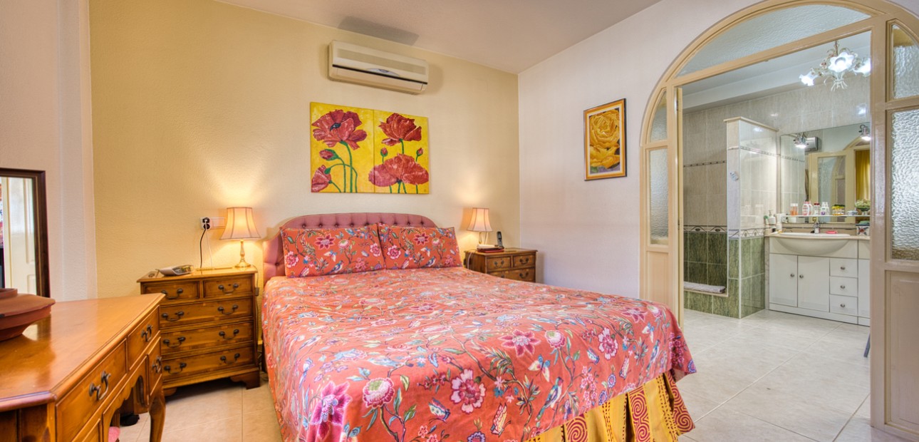 Herverkoop - Detached Villa -
Benimar - Benimar II