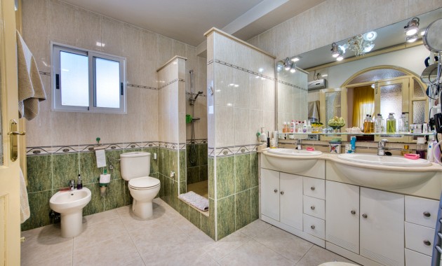 Herverkoop - Detached Villa -
Benimar - Benimar II