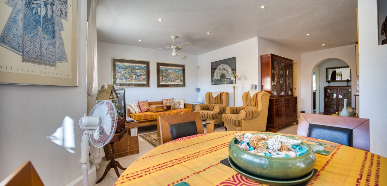 Herverkoop - Detached Villa -
Benimar - Benimar II