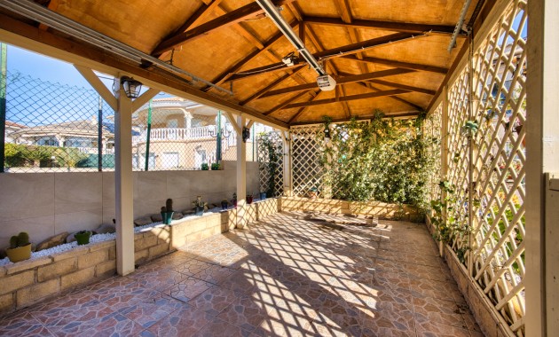 Herverkoop - Detached Villa -
Benimar - Benimar II