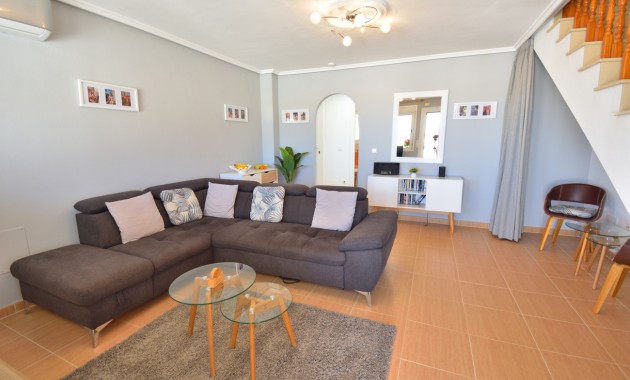 Herverkoop - Semi Detached Villa -
Ciudad Quesada - La Marquesa