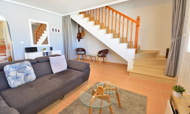 Herverkoop - Semi Detached Villa -
Ciudad Quesada - La Marquesa