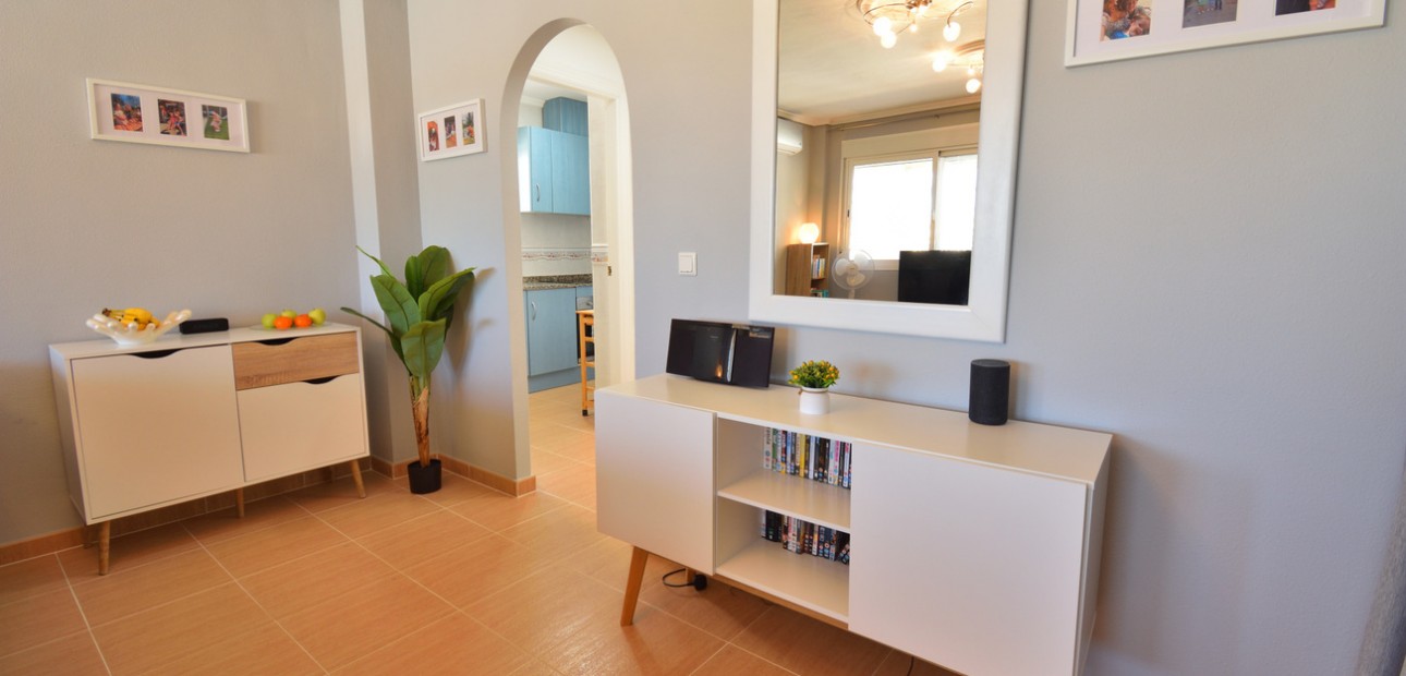 Herverkoop - Semi Detached Villa -
Ciudad Quesada - La Marquesa