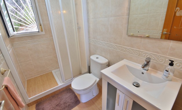 Herverkoop - Semi Detached Villa -
Ciudad Quesada - La Marquesa