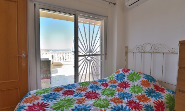 Herverkoop - Semi Detached Villa -
Ciudad Quesada - La Marquesa