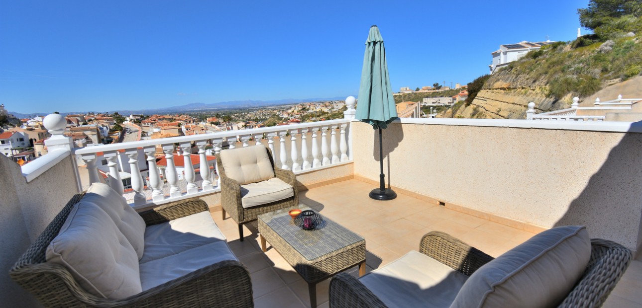 Herverkoop - Semi Detached Villa -
Ciudad Quesada - La Marquesa