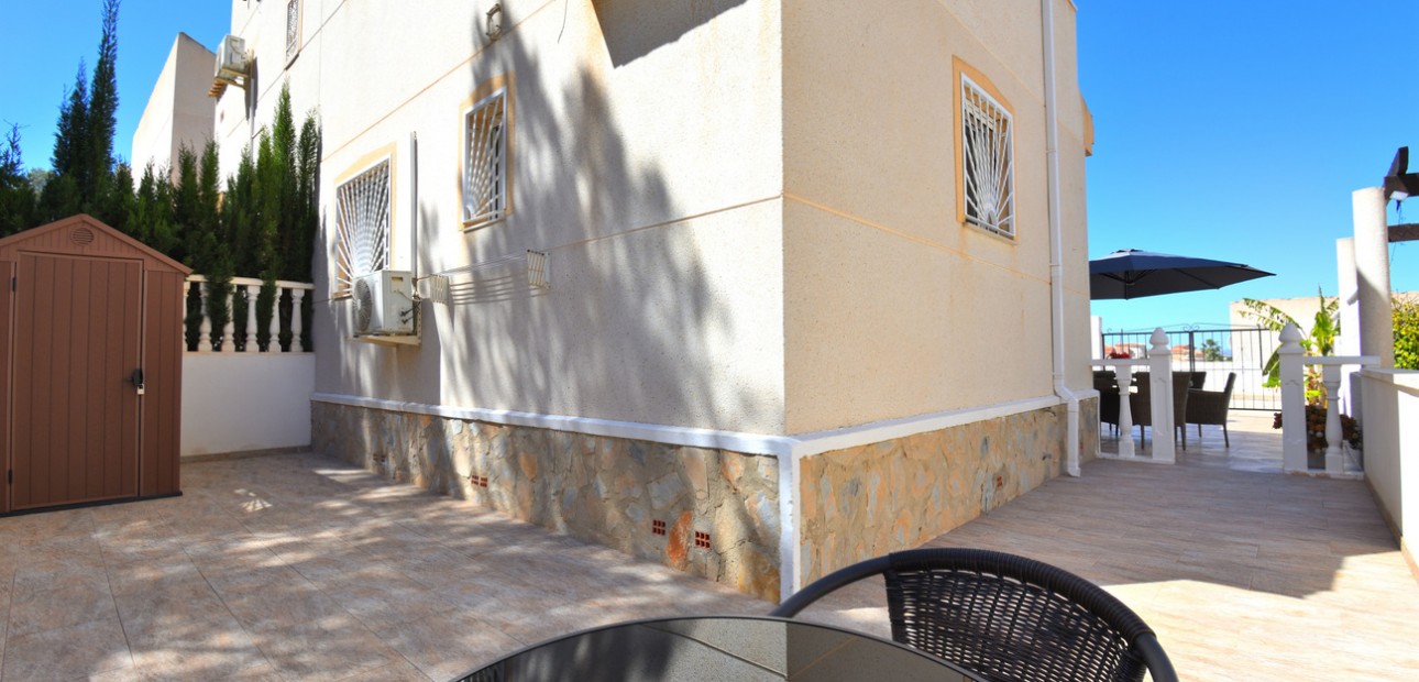 Herverkoop - Semi Detached Villa -
Ciudad Quesada - La Marquesa