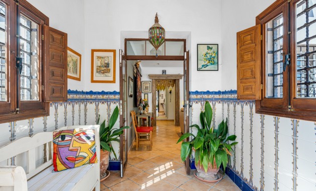 Herverkoop - Country Property -
Daya Nueva - Daya Nueva - Country