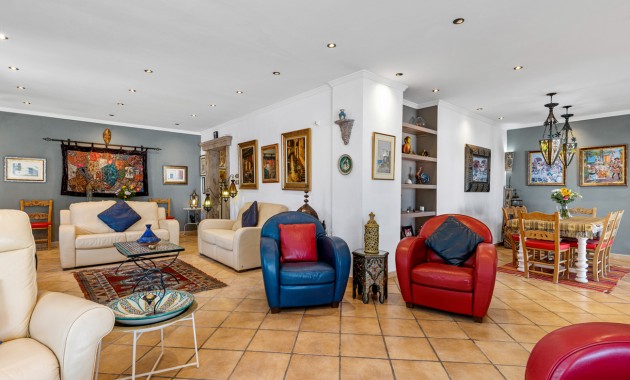 Herverkoop - Country Property -
Daya Nueva - Daya Nueva - Country