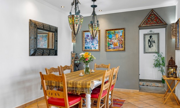 Herverkoop - Country Property -
Daya Nueva - Daya Nueva - Country