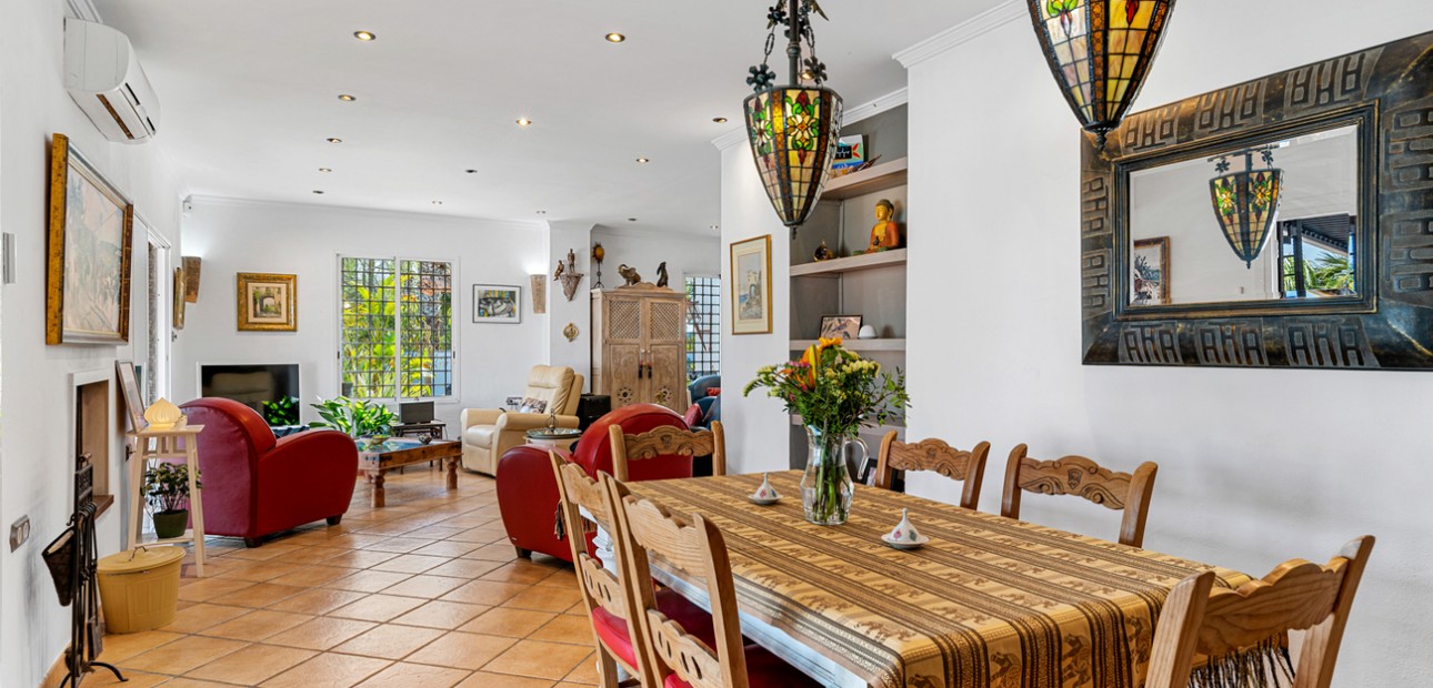 Herverkoop - Country Property -
Daya Nueva - Daya Nueva - Country