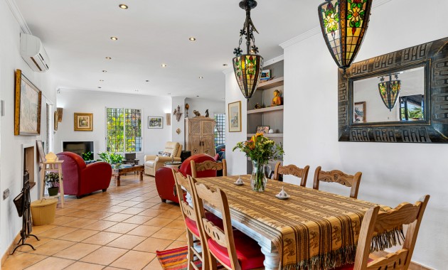 Herverkoop - Country Property -
Daya Nueva - Daya Nueva - Country