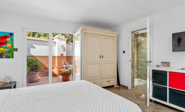 Herverkoop - Country Property -
Daya Nueva - Daya Nueva - Country