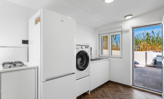 Herverkoop - Country Property -
Daya Nueva - Daya Nueva - Country