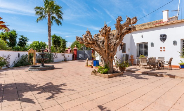 Herverkoop - Country Property -
Daya Nueva - Daya Nueva - Country