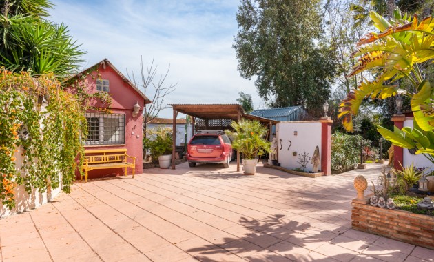 Herverkoop - Country Property -
Daya Nueva - Daya Nueva - Country