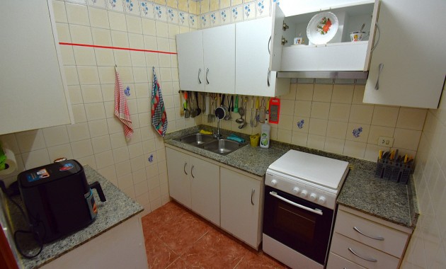 Herverkoop - Herenhuis -
Rojales - Rojales - Village